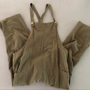 F21 green casual overalls